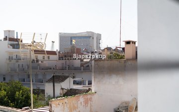 Property slide 21