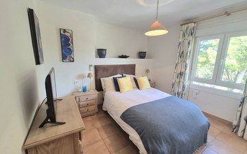 Property slide 30