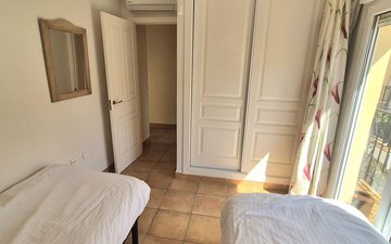 Property slide 39