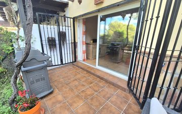 Property slide 50