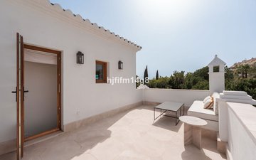 Property slide 24