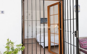 Property slide 22