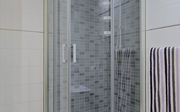 Property slide 21