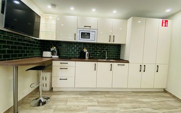 Property slide 38