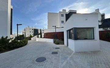 Property slide 34