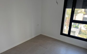 Property slide 5