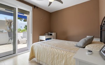 Property slide 16