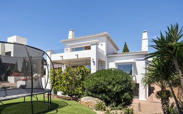 Property slide 39
