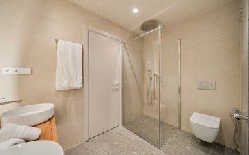 Property slide 19