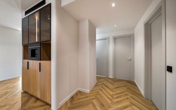 Property slide 20