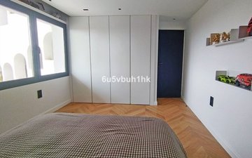 Property slide 32