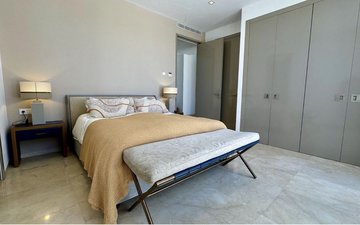 Property slide 14