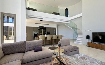 Property slide 5