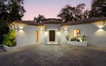 Property slide 60
