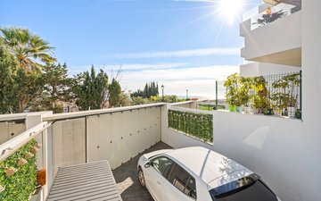 Property slide 31