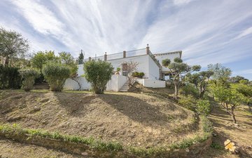Property slide 104