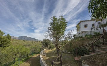 Property slide 111