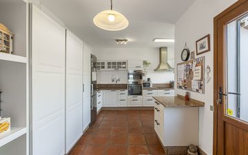 Property slide 31