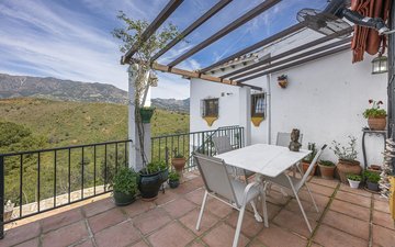 Property slide 47