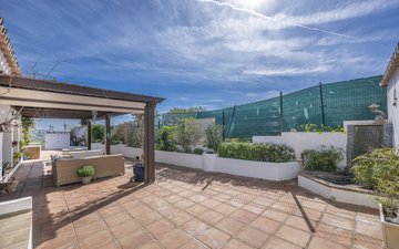 Property slide 76