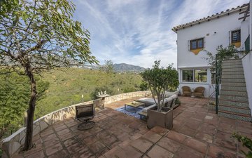 Property slide 93