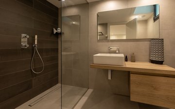 Property slide 34