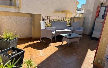 Property slide 22