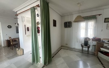 Property slide 10