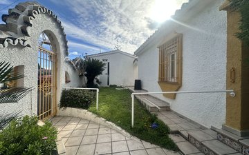 Property slide 15