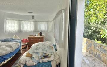 Property slide 23