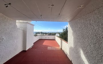 Property slide 27