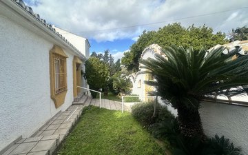 Property slide 41