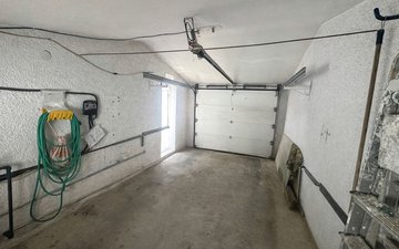 Property slide 50