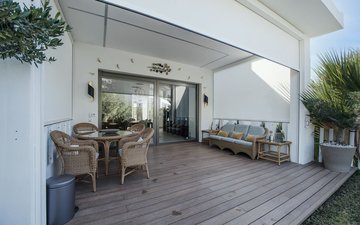 Property slide 24
