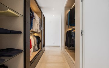 Property slide 31