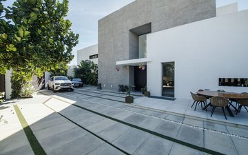 Property slide 43