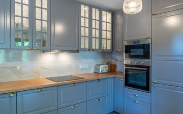 Property slide 16