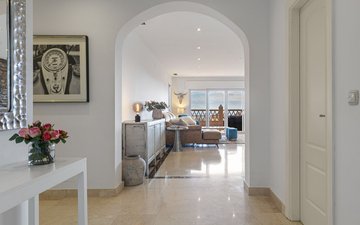 Property slide 16