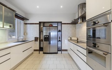 Property slide 17