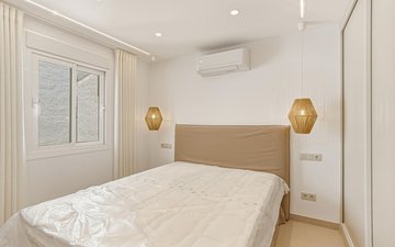 Property slide 22