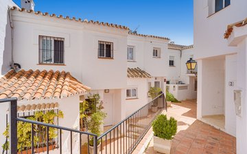 Property slide 29