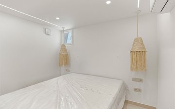 Property slide 30