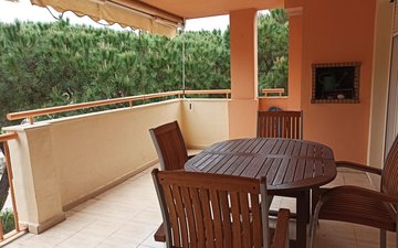 Property slide 25