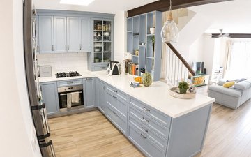 Property slide 10