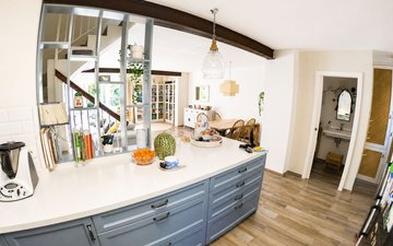 Property slide 8