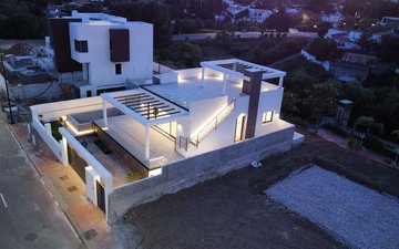 Property slide 30