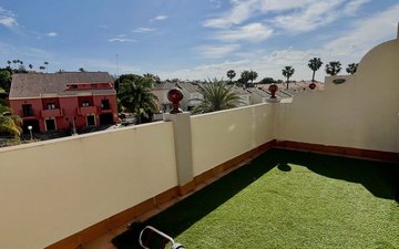 Property slide 21