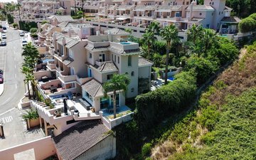Property slide 30