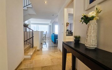Property slide 48