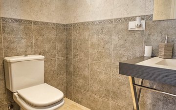 Property slide 50